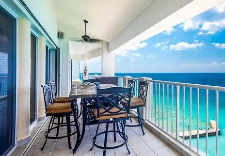 Aparthotel Penthouse Condo-las Brisas 702 Cozumel