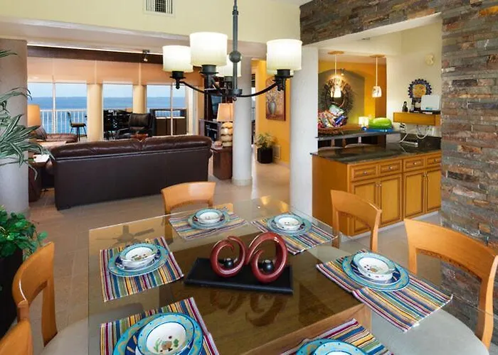 Penthouse Condo-las Brisas 702 Aparthotel *